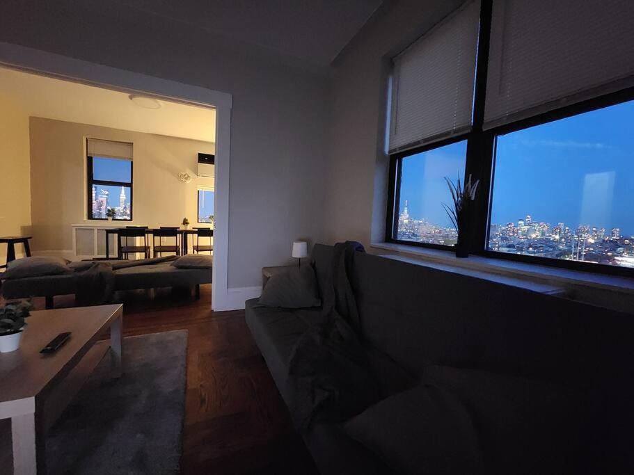 Elegant 2 Bed Gem! Mins From Nyc Apartment Union City Exterior photo